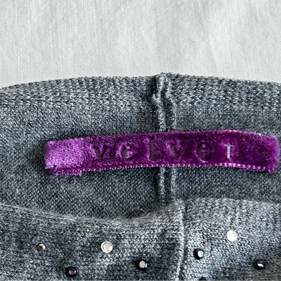 Velvet Rhinestone Studded Casmere Dolman Sleeves Sweater Petite - Picture 7 of 13